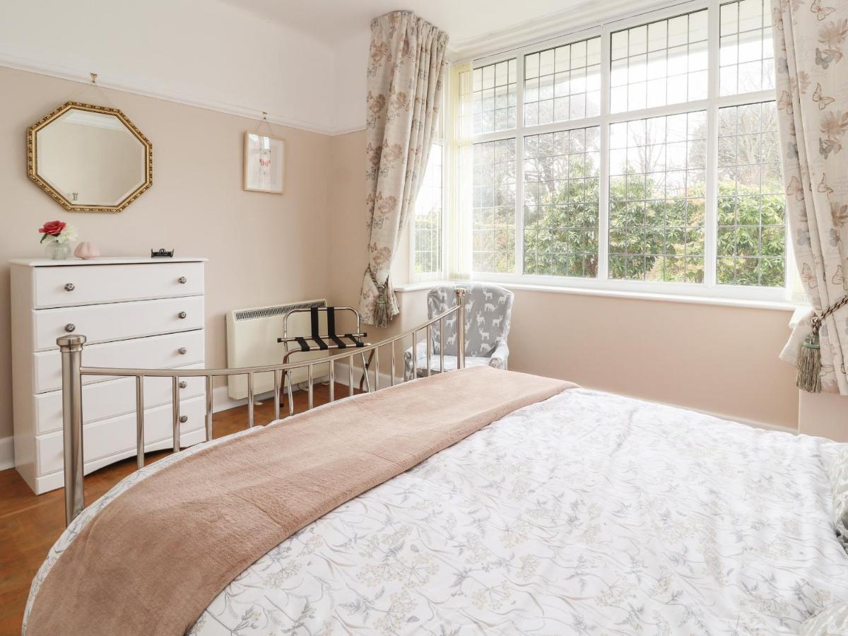 Coniston Apartment โคลวินเบย์ ภายนอก รูปภาพ
